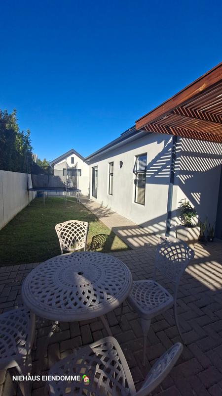 4 Bedroom Property for Sale in Sitari Country Estate Western Cape